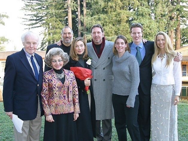 Steve Jobs (3rd from left), Melanie Craft-Ellison (4th), Larry Ellison (5th), Laurene Powell-Jobs (last on the right) at a private gathering, 2005